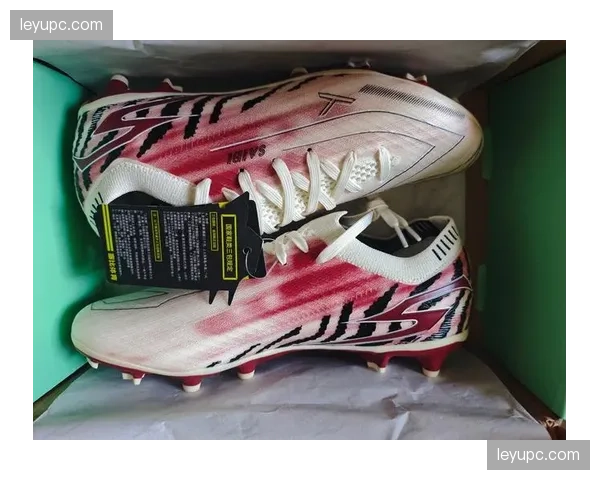 运动品牌推出新款球鞋，主打急停变向助力防守